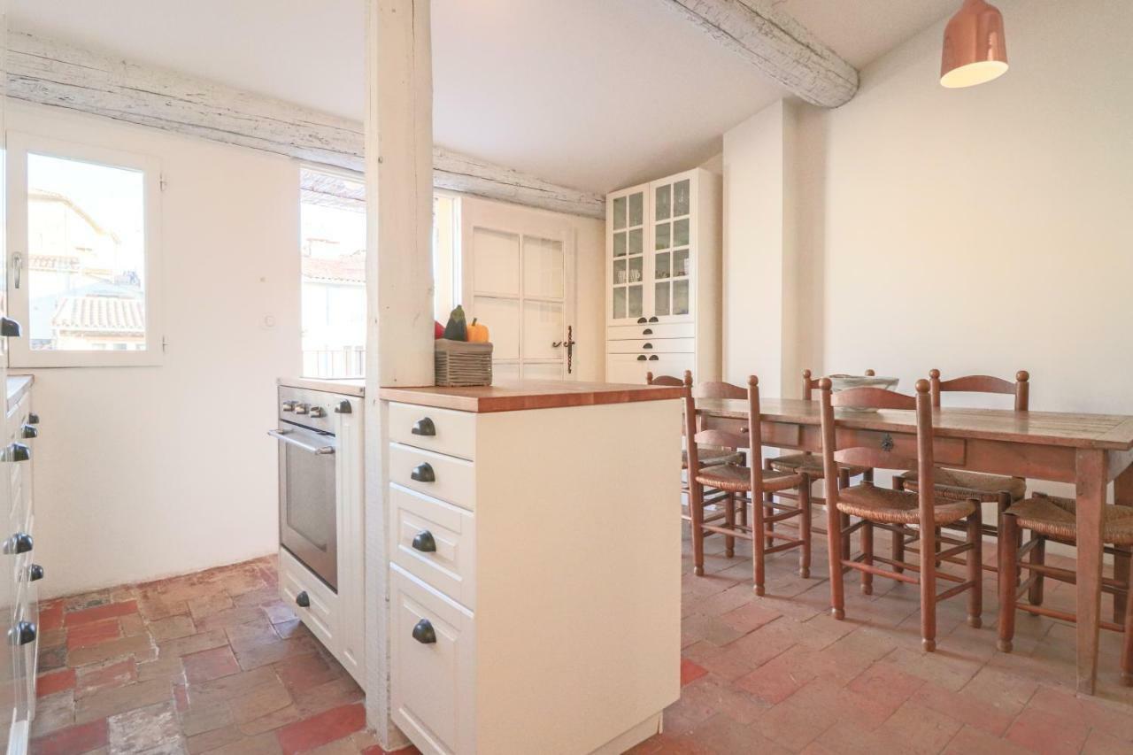 Clt - Unique Duplex & Terrace On The Provencal Market Antibes Bagian luar foto